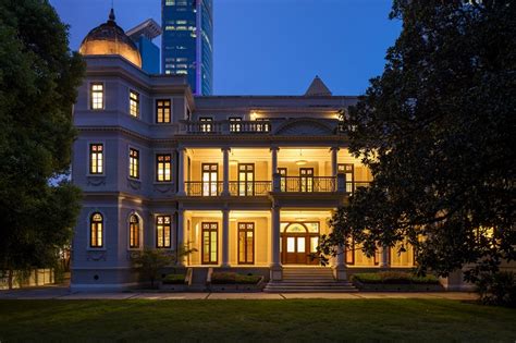 Shanghai. Prada renovates the 1918 villa Rong Zhai